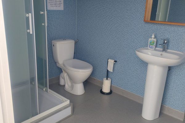 Sanitariaty na CampKAJAKWOWO 4